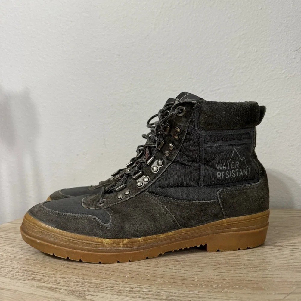 Pine Ridge‎ Gray Suede and Nylon High Top Gum Sole Sneakers Mens Size 10